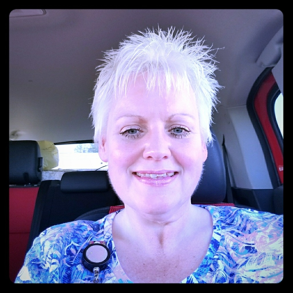Meet your Posher, Christina